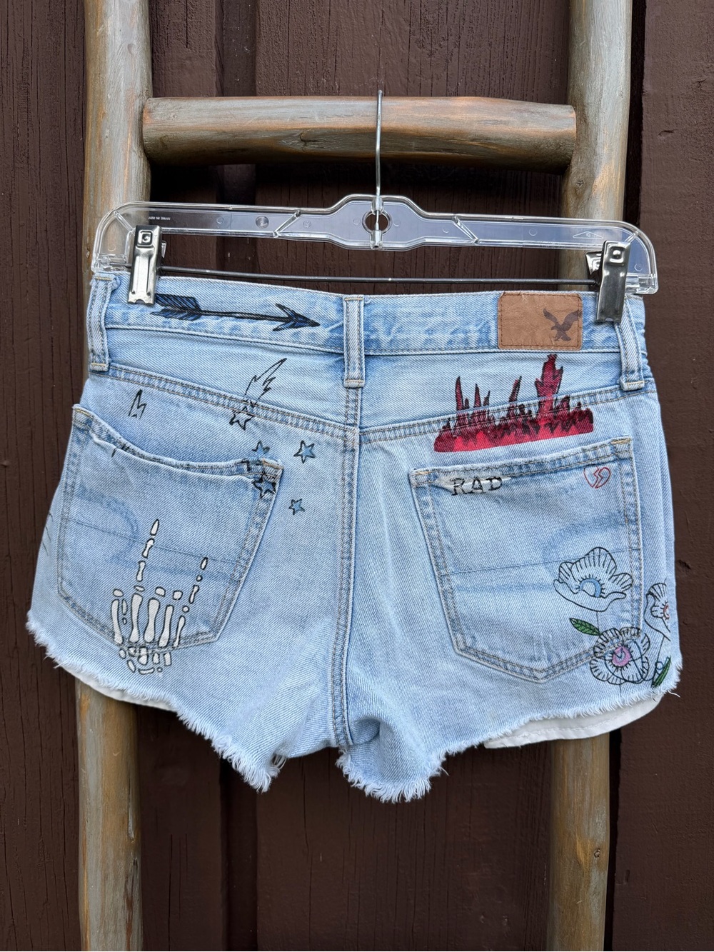AE High Rise Embroidered Denim Shorts Vintage Y2K Size 00